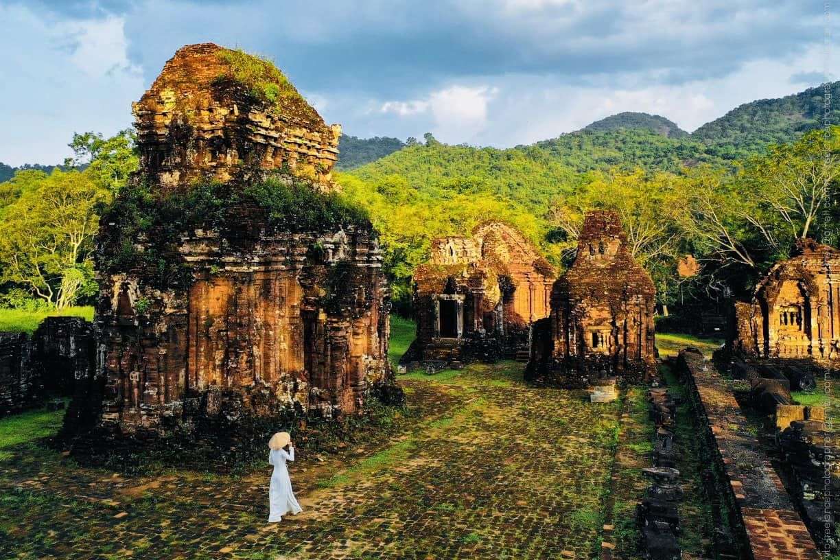 SEA, MOUNTAINS, AND CITIES: MUST-SEE DESTINATIONS THIS SUMMER!